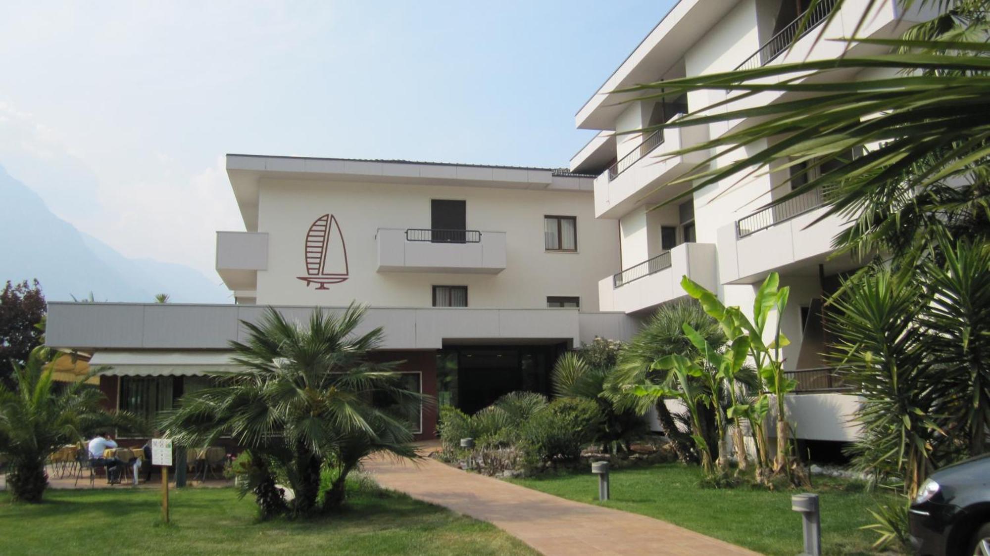 טורבולה Hotel Villa Claudia מראה חיצוני תמונה