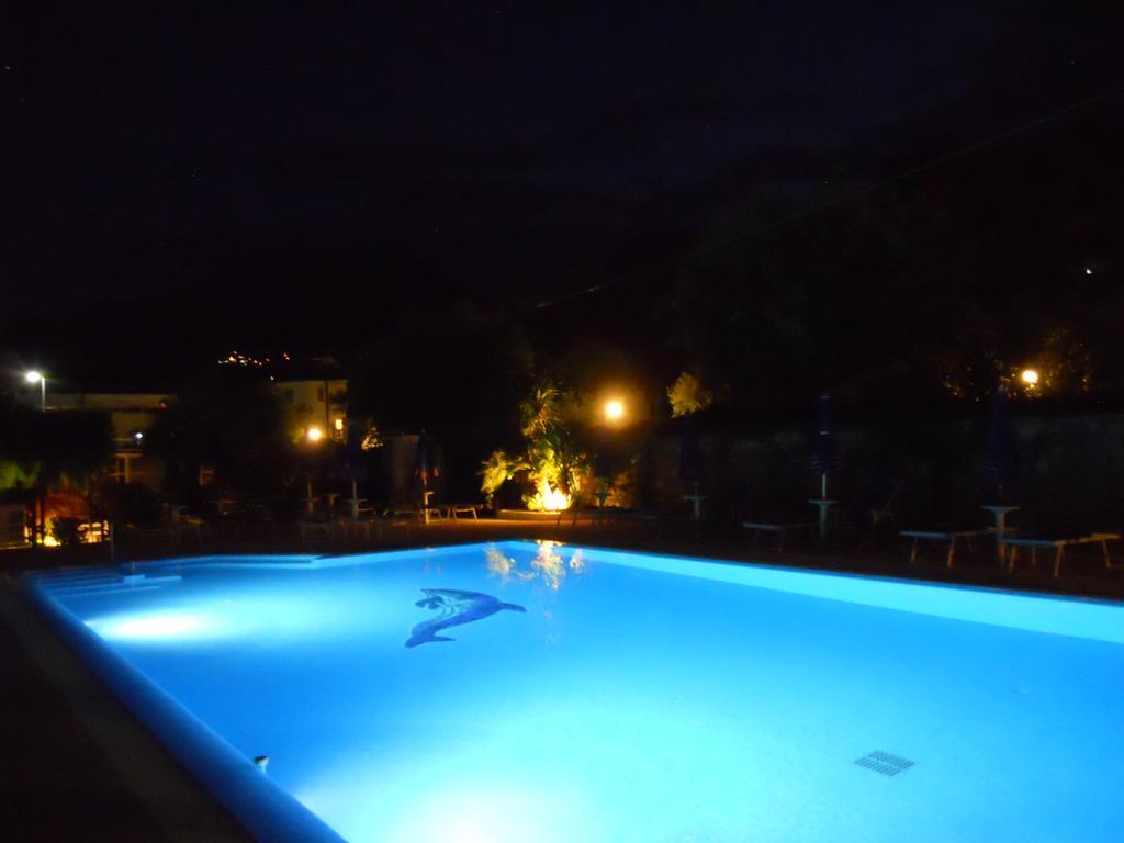 טורבולה Hotel Villa Claudia מראה חיצוני תמונה