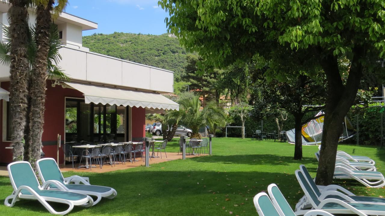 טורבולה Hotel Villa Claudia מראה חיצוני תמונה